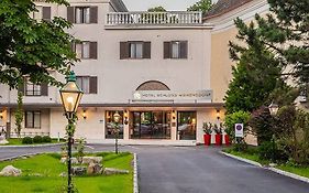 Hotel Schloss Weikersdorf Residenz & Spa